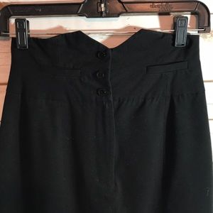 • Kensie High Waisted Black Skirt •